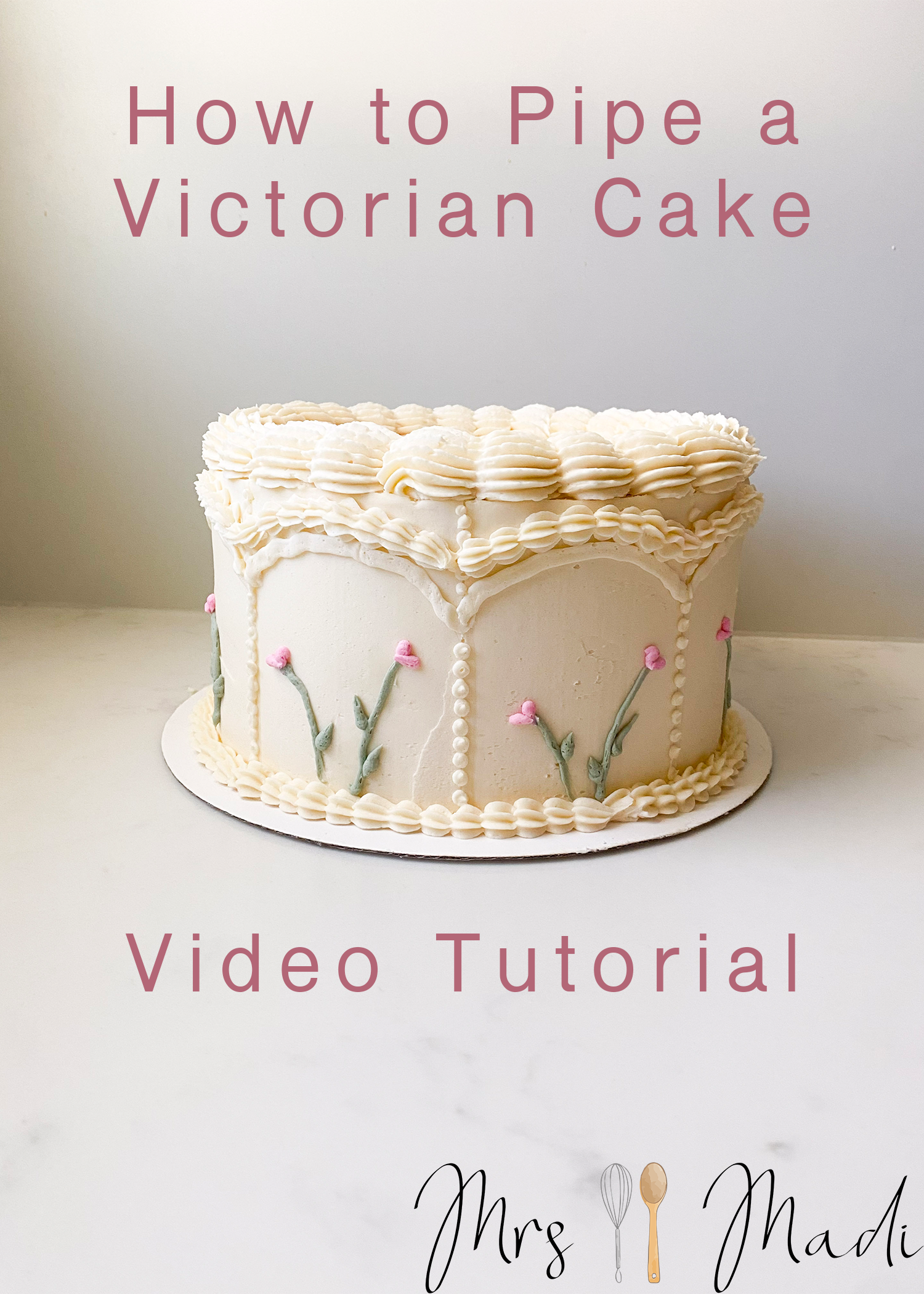 Piping a Victorian Cake