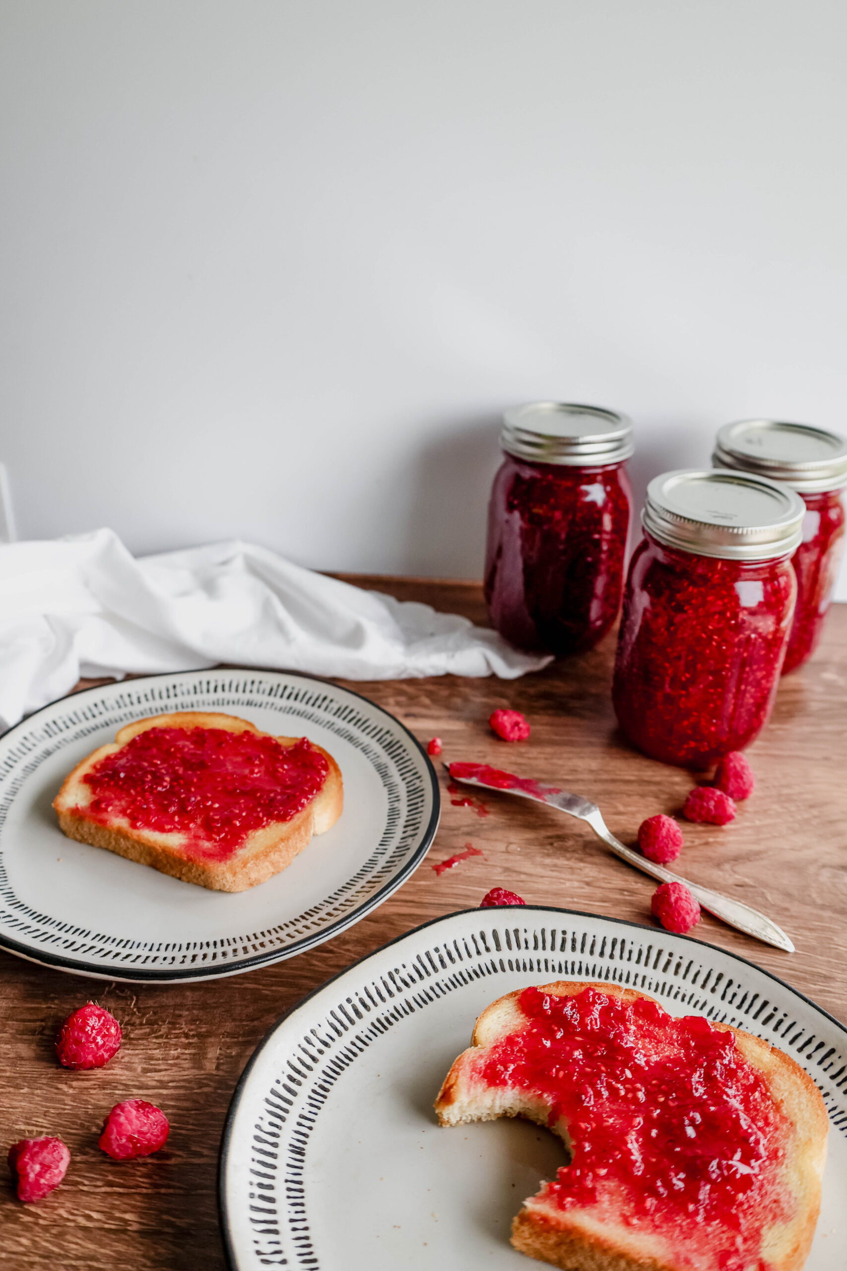 Easy Raspberry Jam Recipe